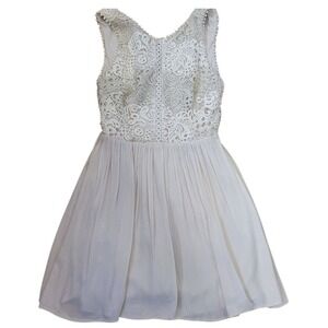 Alya Sleeveless Cocktail Dress Small S Cream Gold Metallic V-Back Party Festival